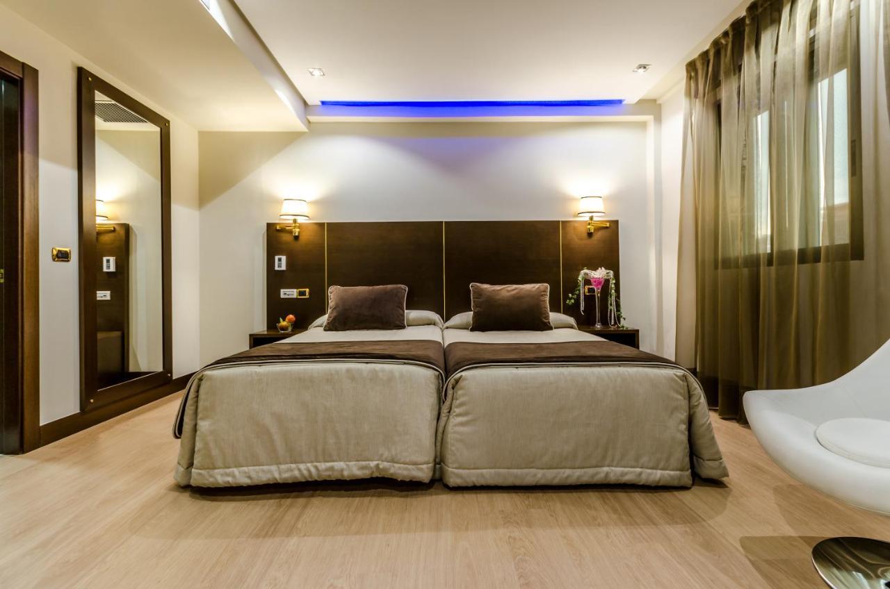 Hotel Princess Ourense Zimmer foto